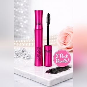 Mary Kay Lash Love Fanorama Mascara - Vibrant Pink